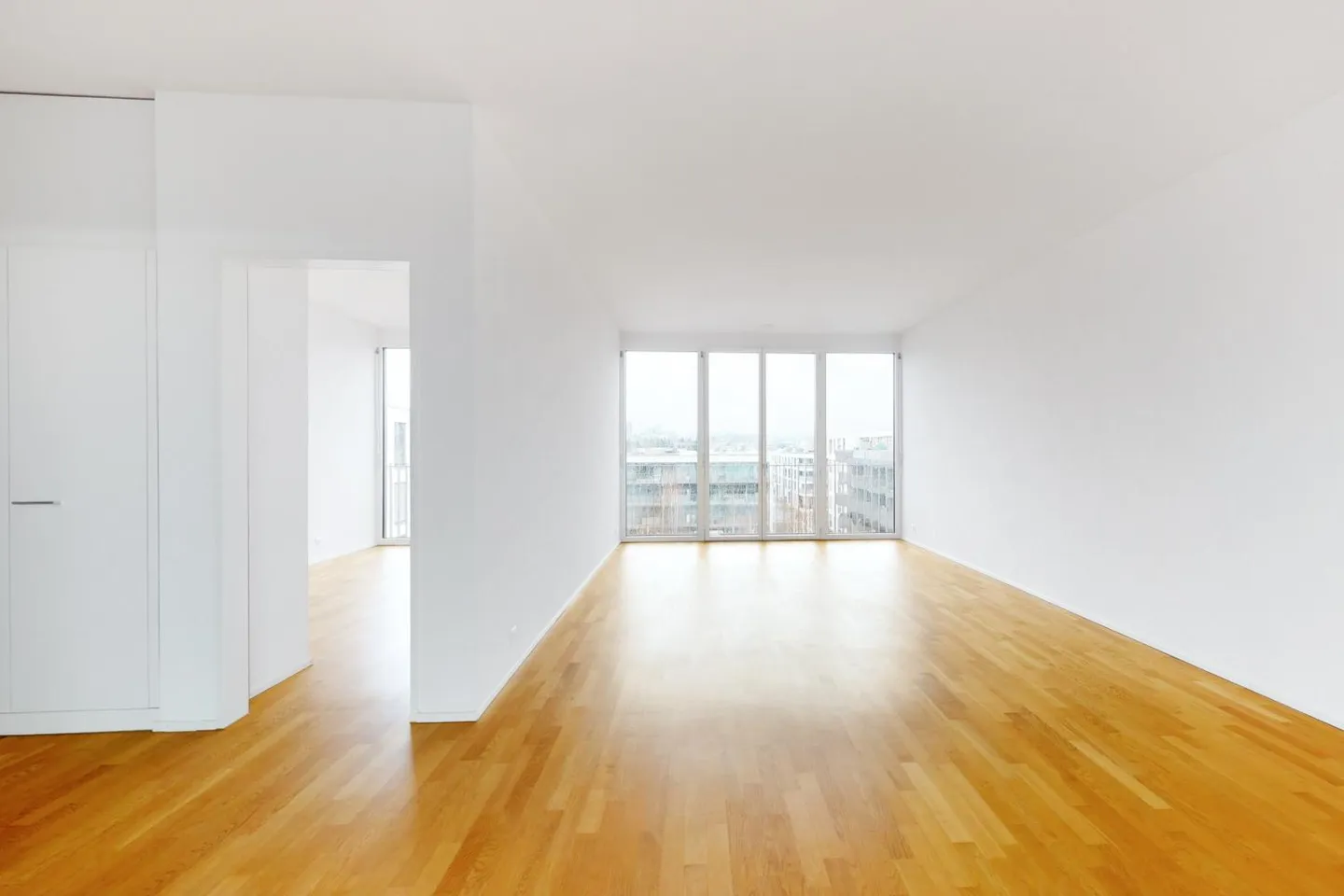 Vie moderne avec beaucoup de lumière et de confort dans un emplacement idéal - Photo 3 sur 10
