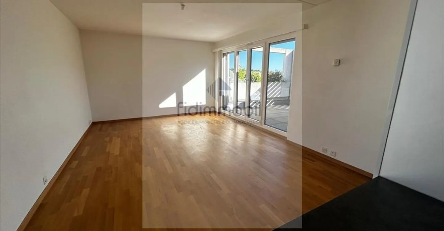 Charmant appartement 4.5 pièces - Photo 4 sur 12