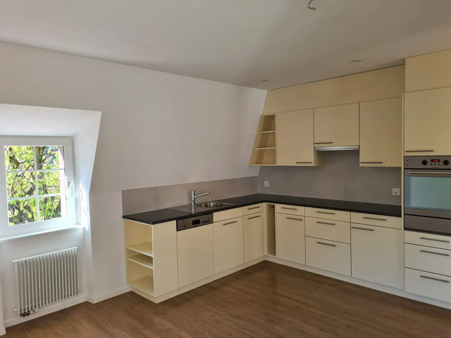 heimelige Wohnungen im Zentrum von Näfels - Foto 4 von 10