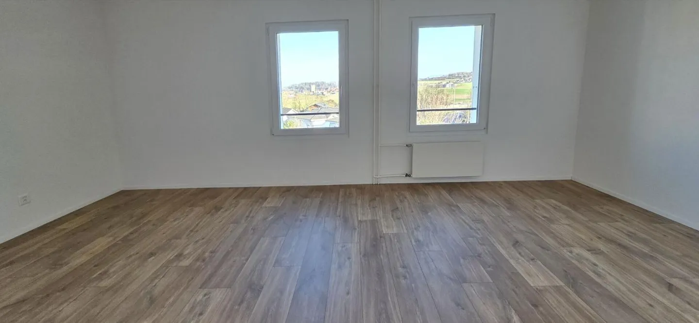 Magnifico appartamento ristrutturato di 4,5 locali con balcone a Montet - Foto 7 di 11