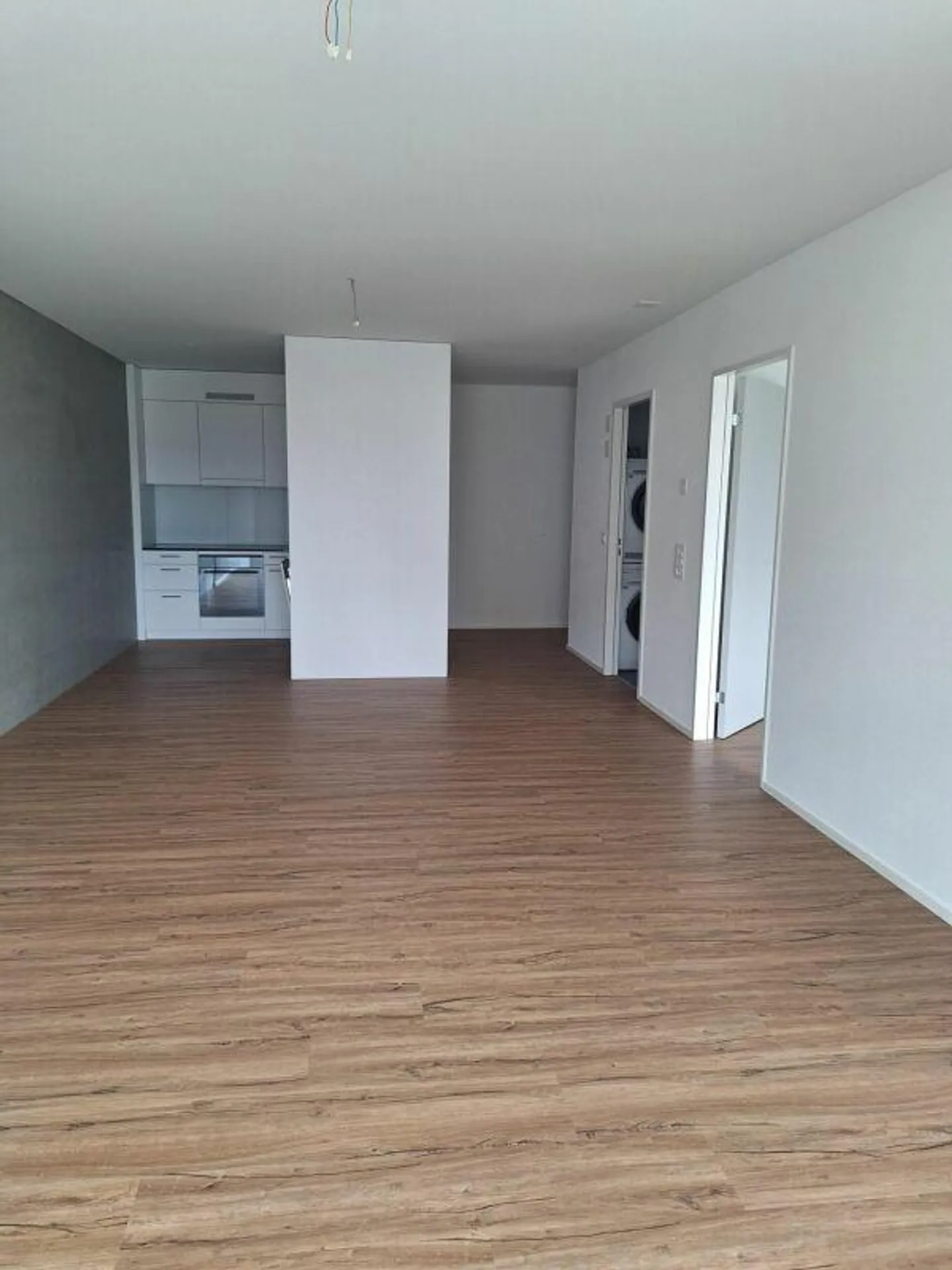 Erstvermietung: 2.5 Zimmerwohnung mit 61m2 - Foto 2 von 7