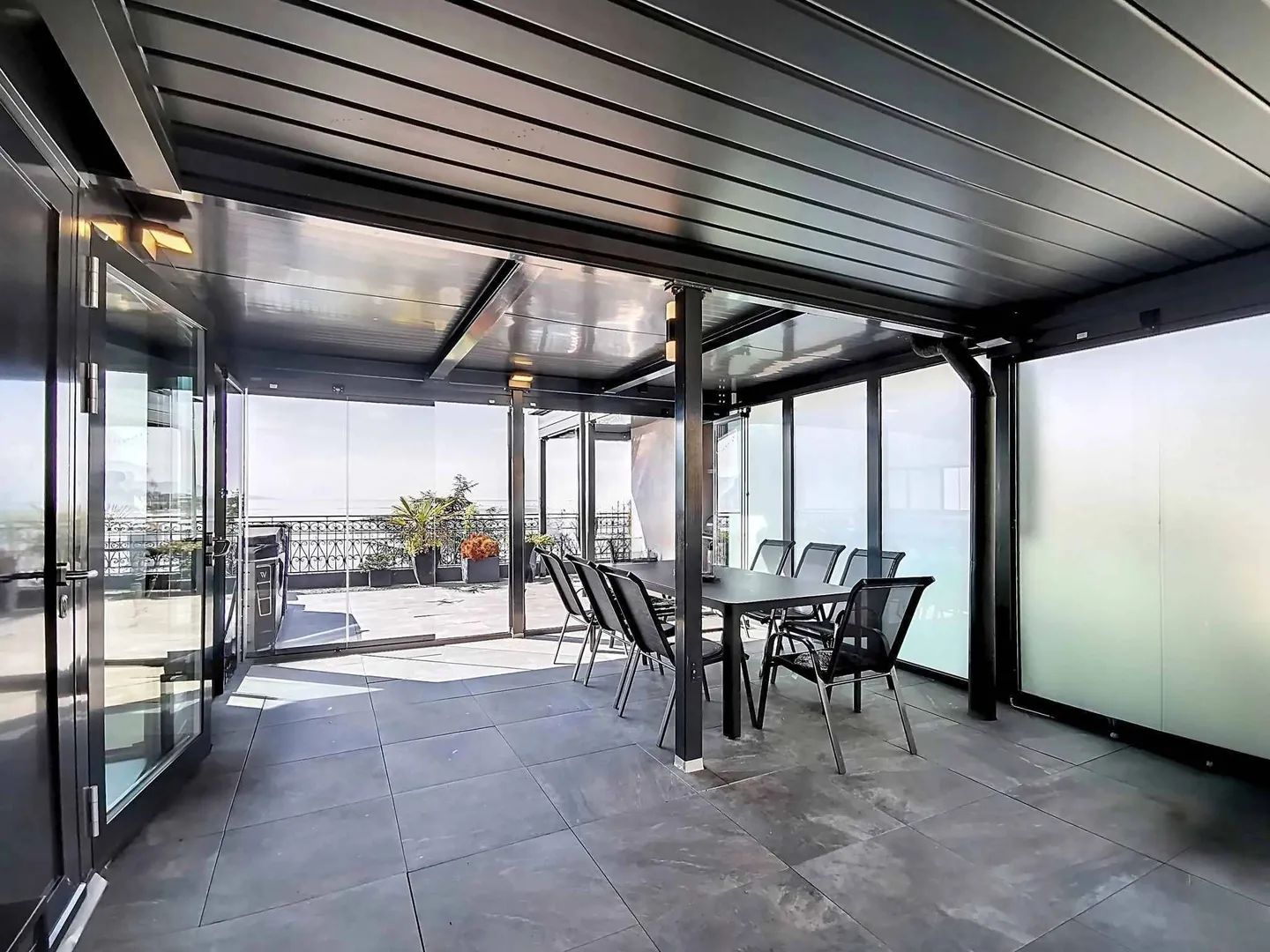 Appartement Étonnant avec Rooftop - Photo 9 sur 11