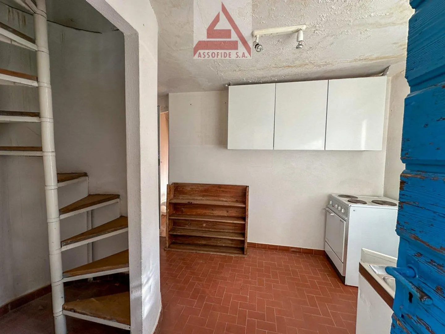 Ticinese house with 4.5 rooms / 4.5 - Zimmer - Tessinerhaus - Photo 4 of 5