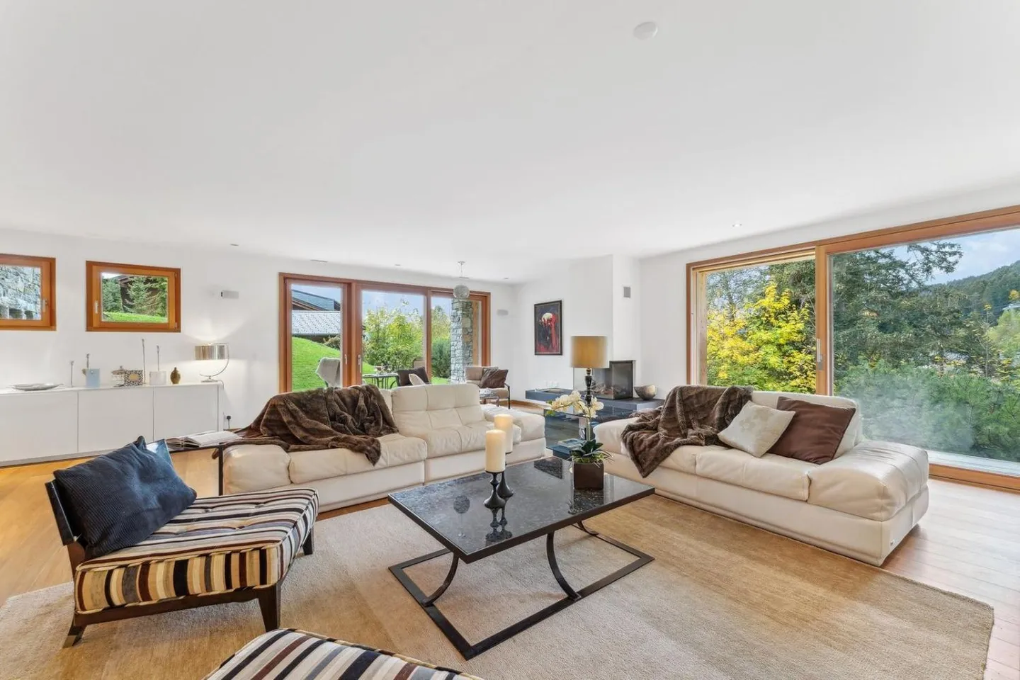 Villars, lussuoso appartamento contemporaneo 6 pcs, giardino, 2 posti auto, sci in/sci out - Foto 7 di 13