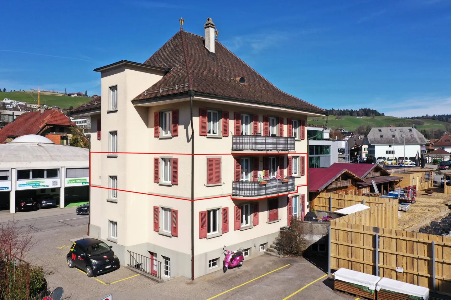 Appartement central de 5 pièces au 1er étage - Photo 1 sur 17