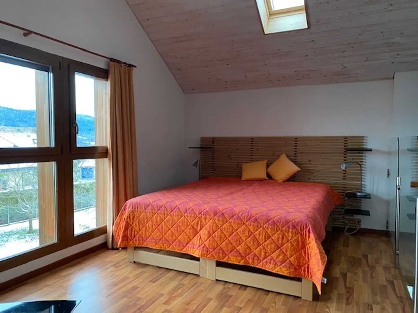 GRAND-RUE 28, Maison individuelle avec jardin et terrasse. - Photo 3 sur 9