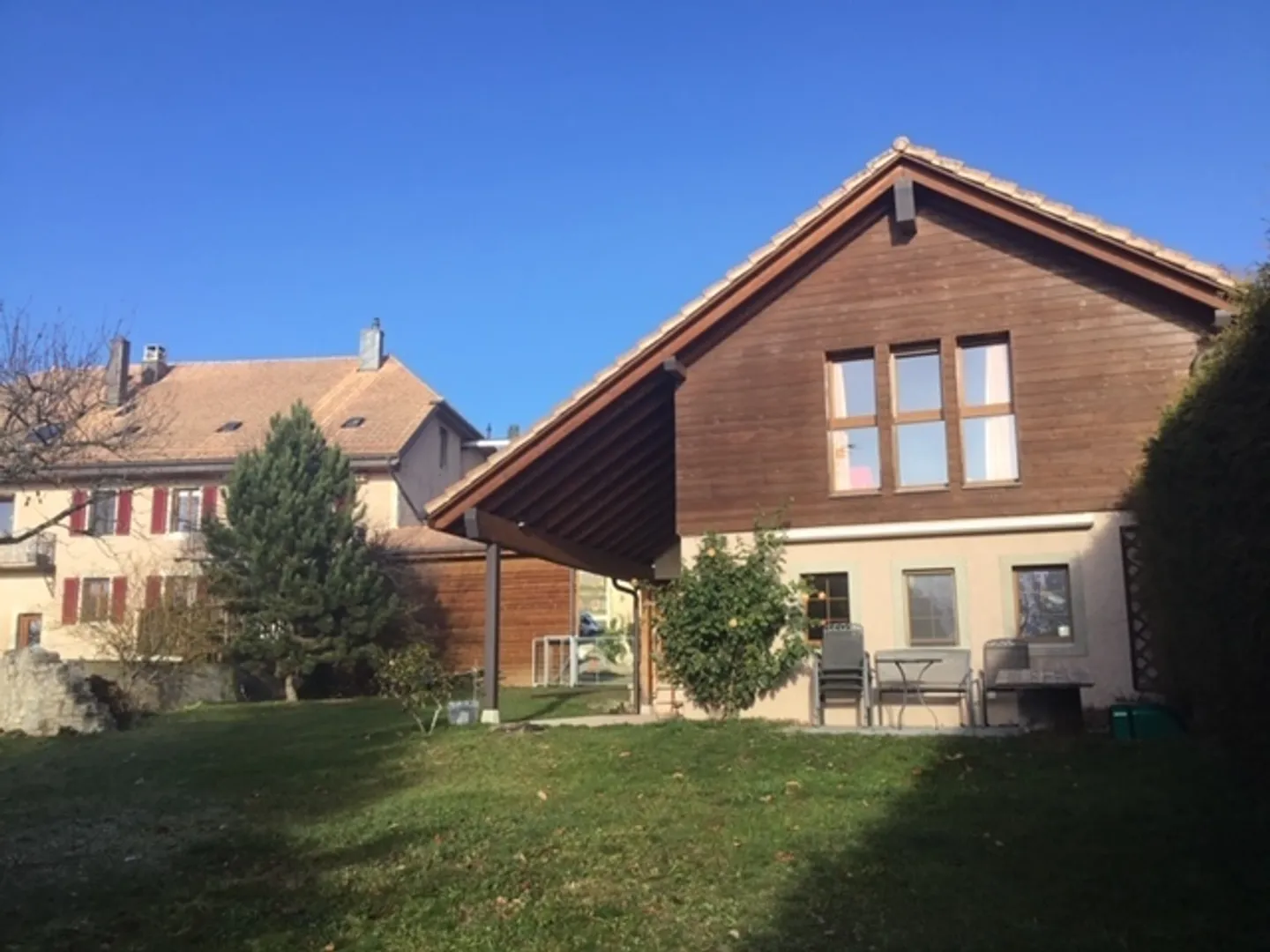 GRAND-RUE 28, Maison individuelle avec jardin et terrasse. - Photo 8 sur 9