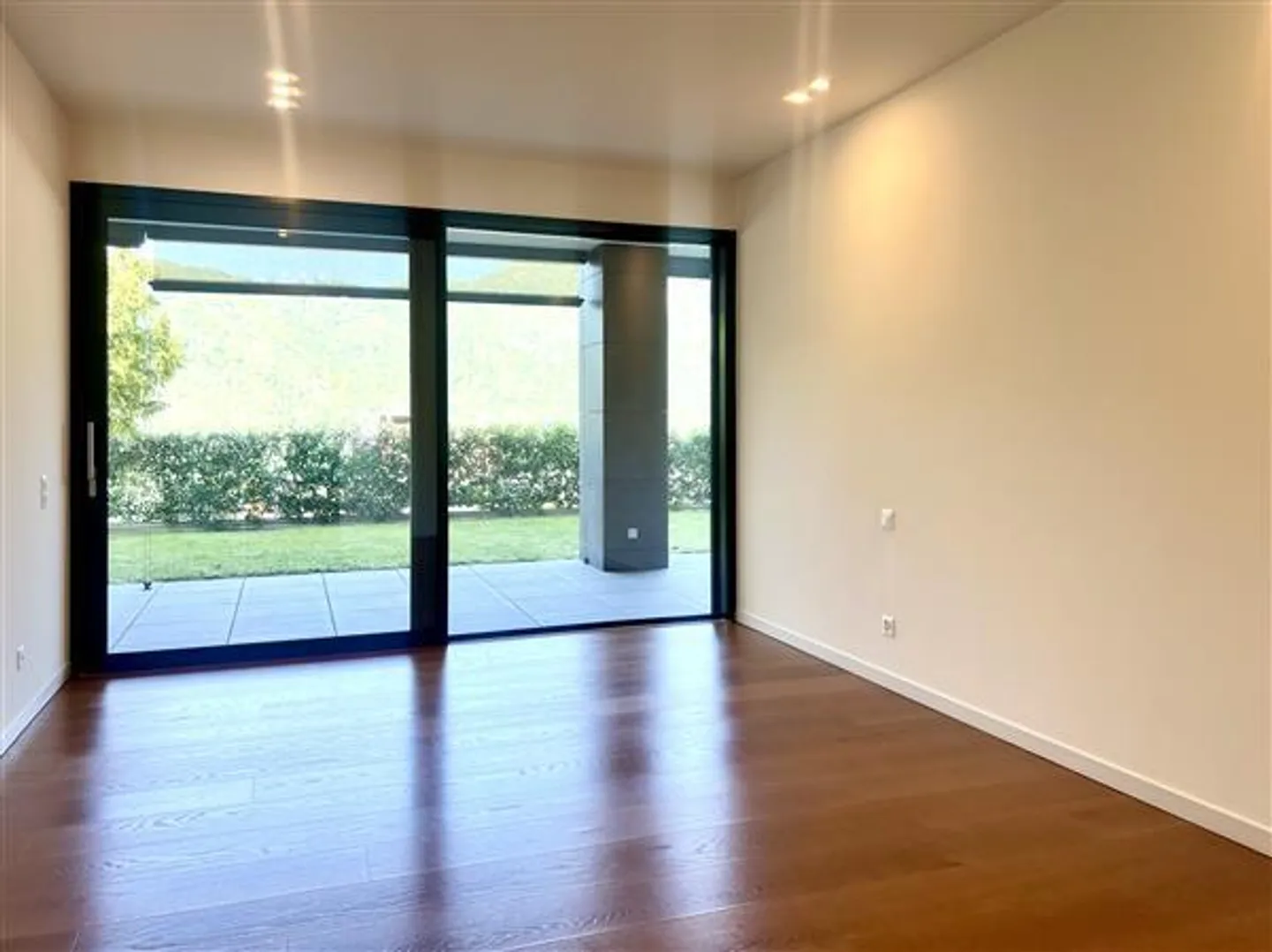 Bissone: 5.5-Zimmer-Wohnung - Foto 11 di 13