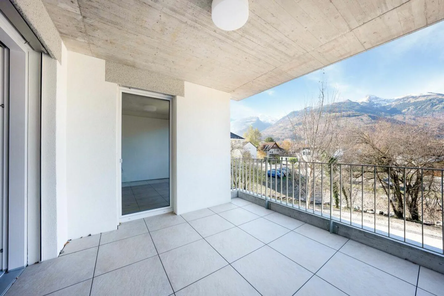 Central New Apartment with Great View - Photo 10 of 14