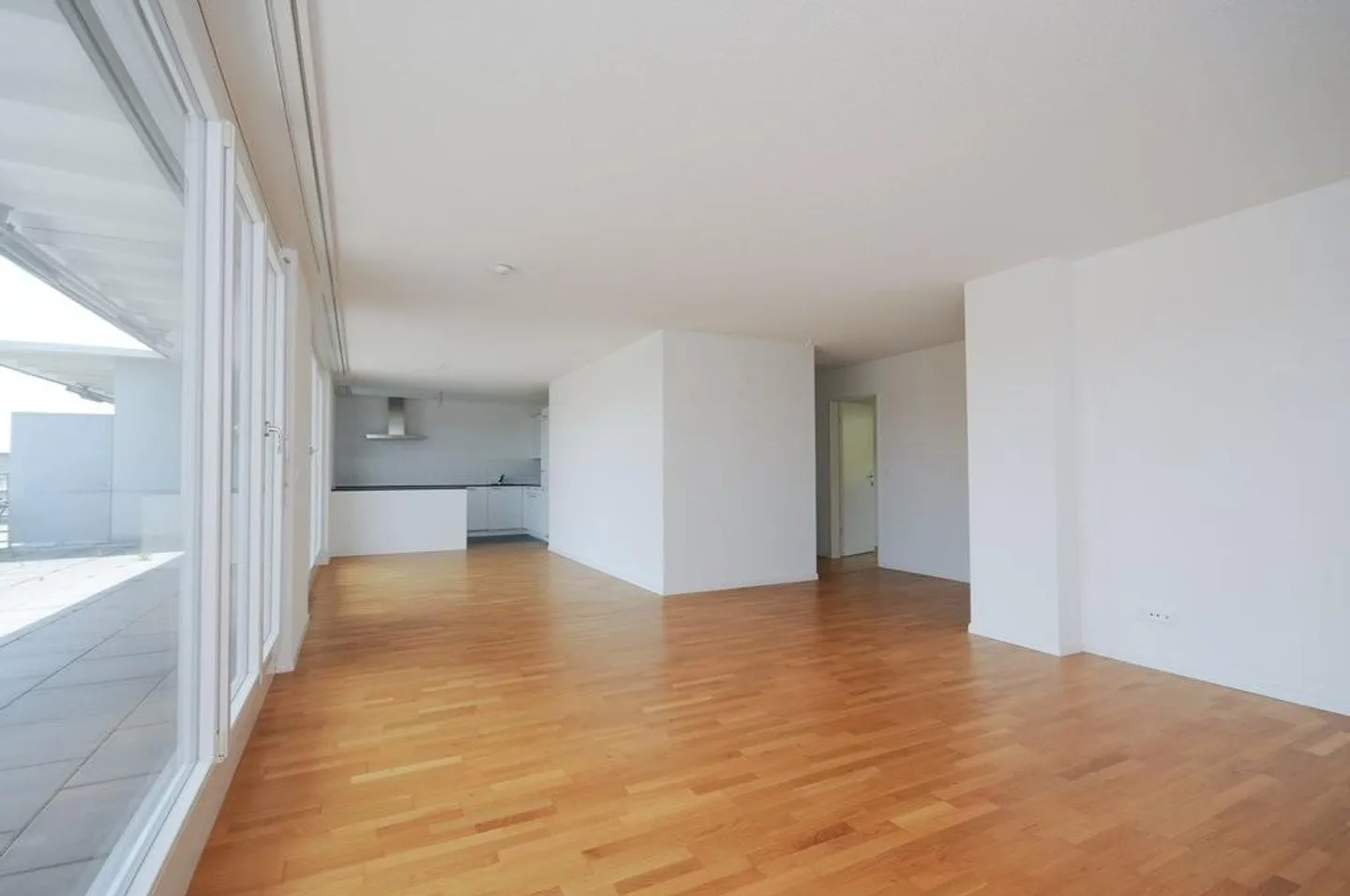 Your new dream apartment - Photo 2 of 10