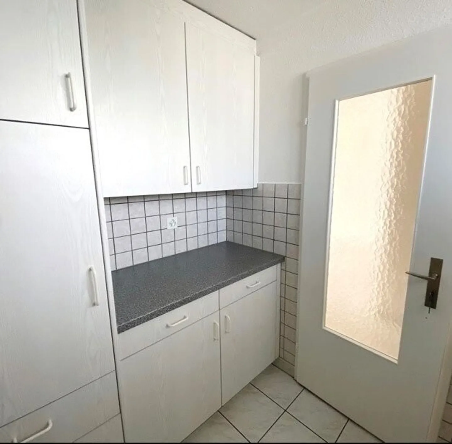 Appartement 2.5 pièces - Photo 2 sur 8
