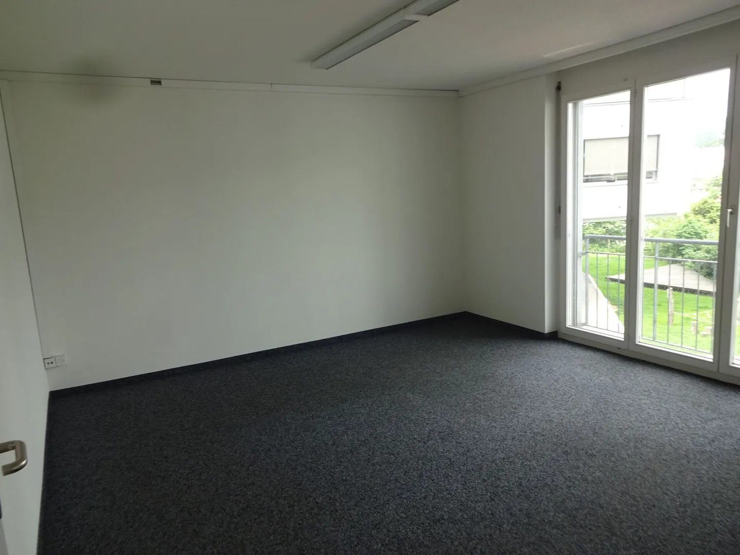 Ampio ufficio di 57m² - Tanto spazio per le tue idee - Foto 2 di 5