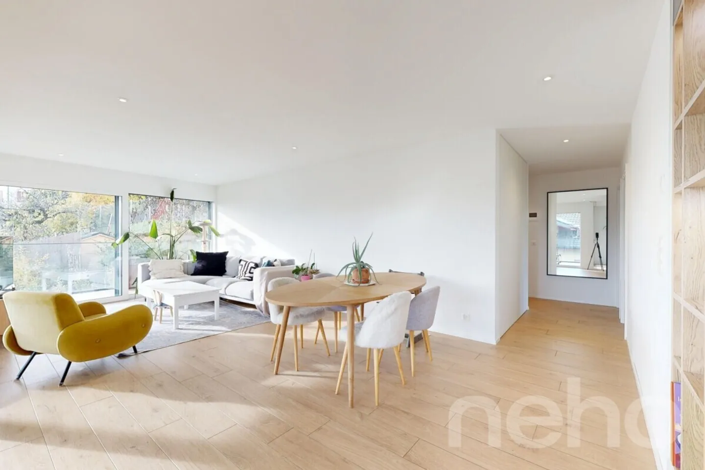 Wunderschöne moderne 4,5-Zimmer-Wohnung mit Terrasse, Aussicht und Garage! - Foto 2 von 12