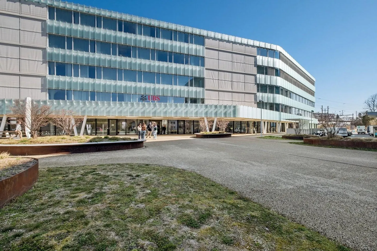 Bureau Open Space - Flexible et adaptable, parfait pour votre entreprise ! - Photo 1 sur 11