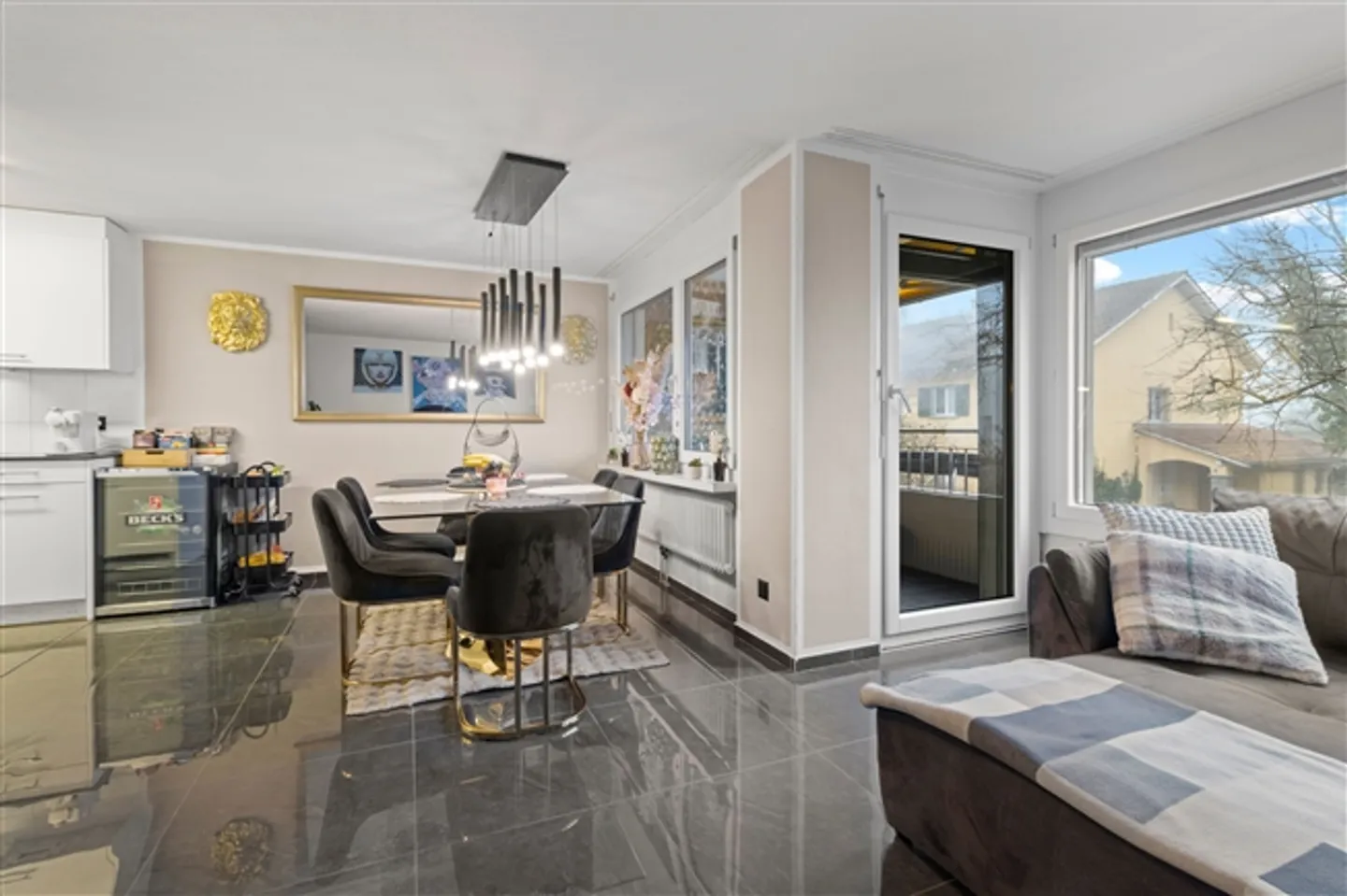 Chic 3½-room apartment in a very quiet and city-close location - Photo 3 of 12