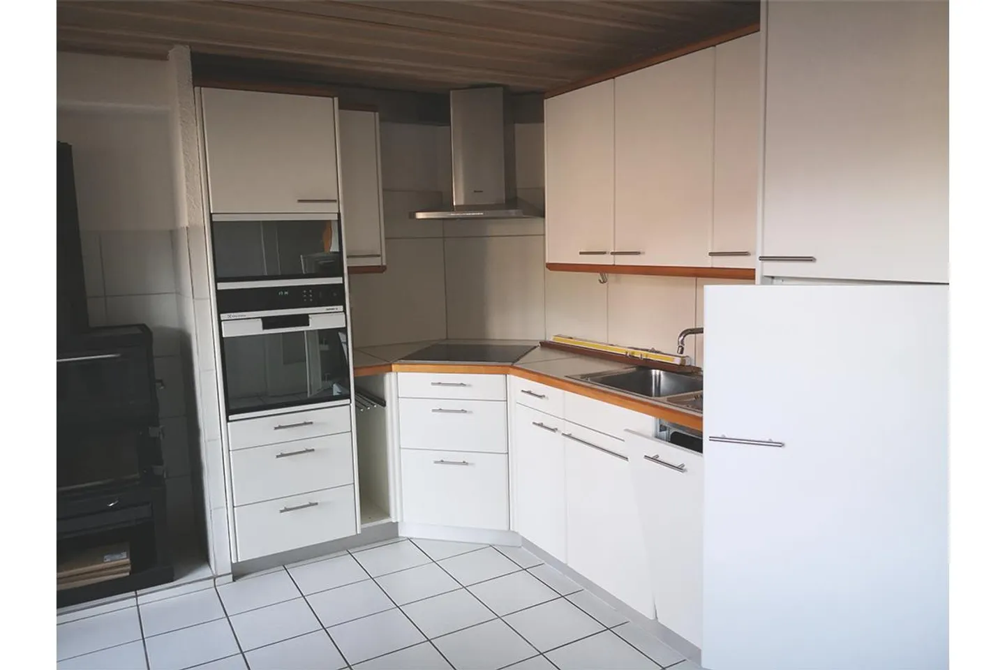 Residential and Commercial Building in the Heart of Gelterkinden - Photo 5 of 15