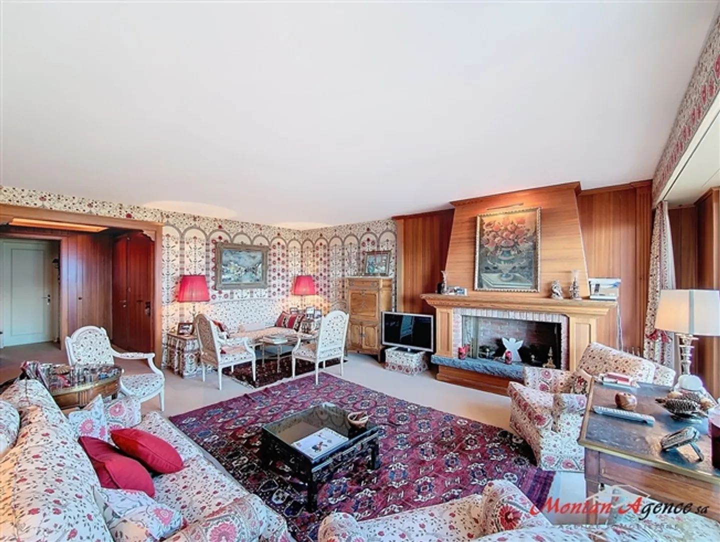 Appartamento di 6,5 stanze - Foto 1 di 13