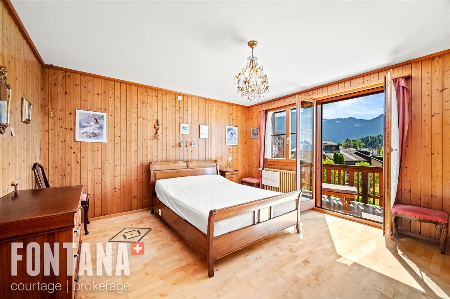 Chalet for sale - Photo 7 of 13