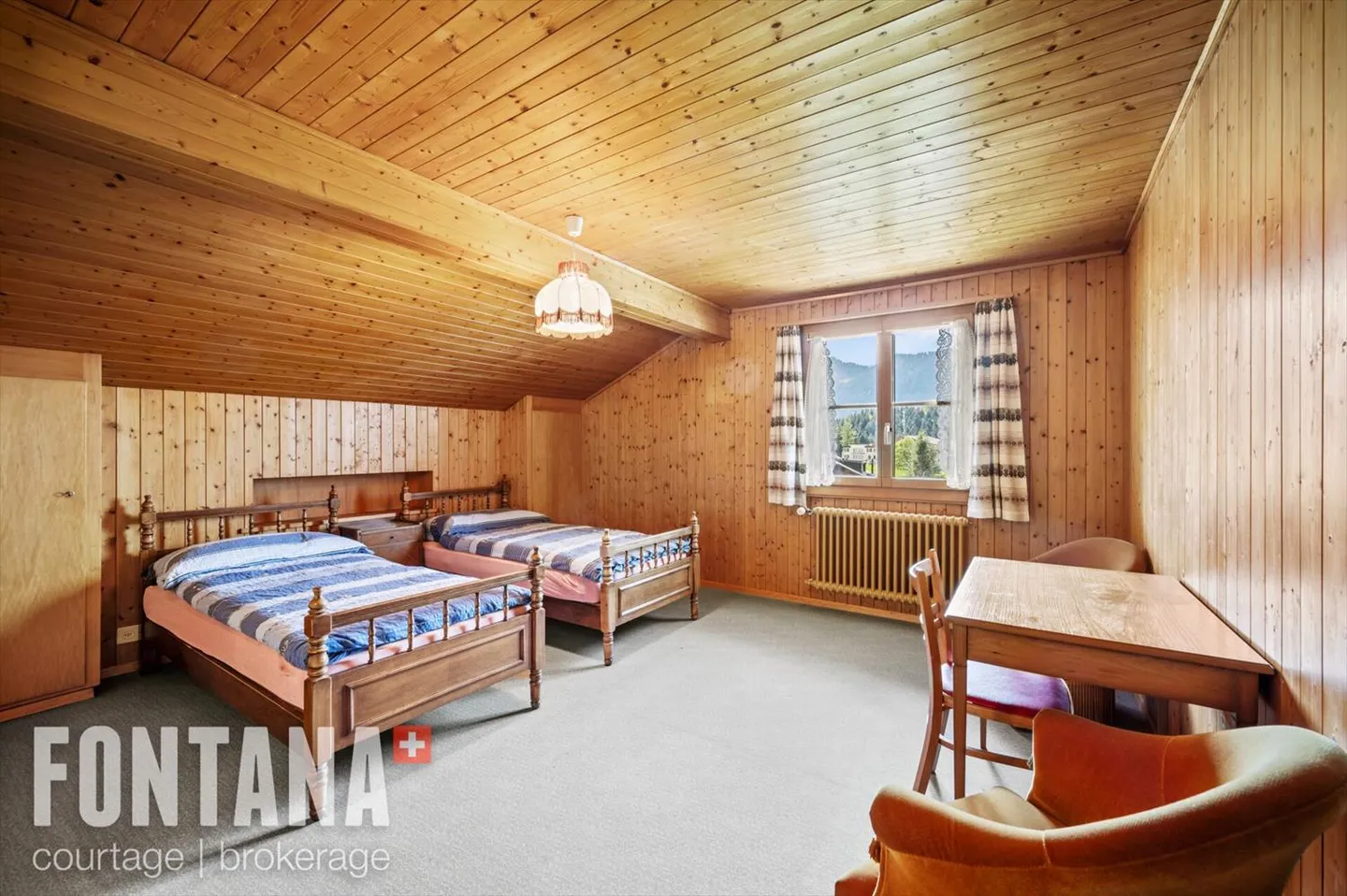 Chalet for sale - Photo 11 of 13