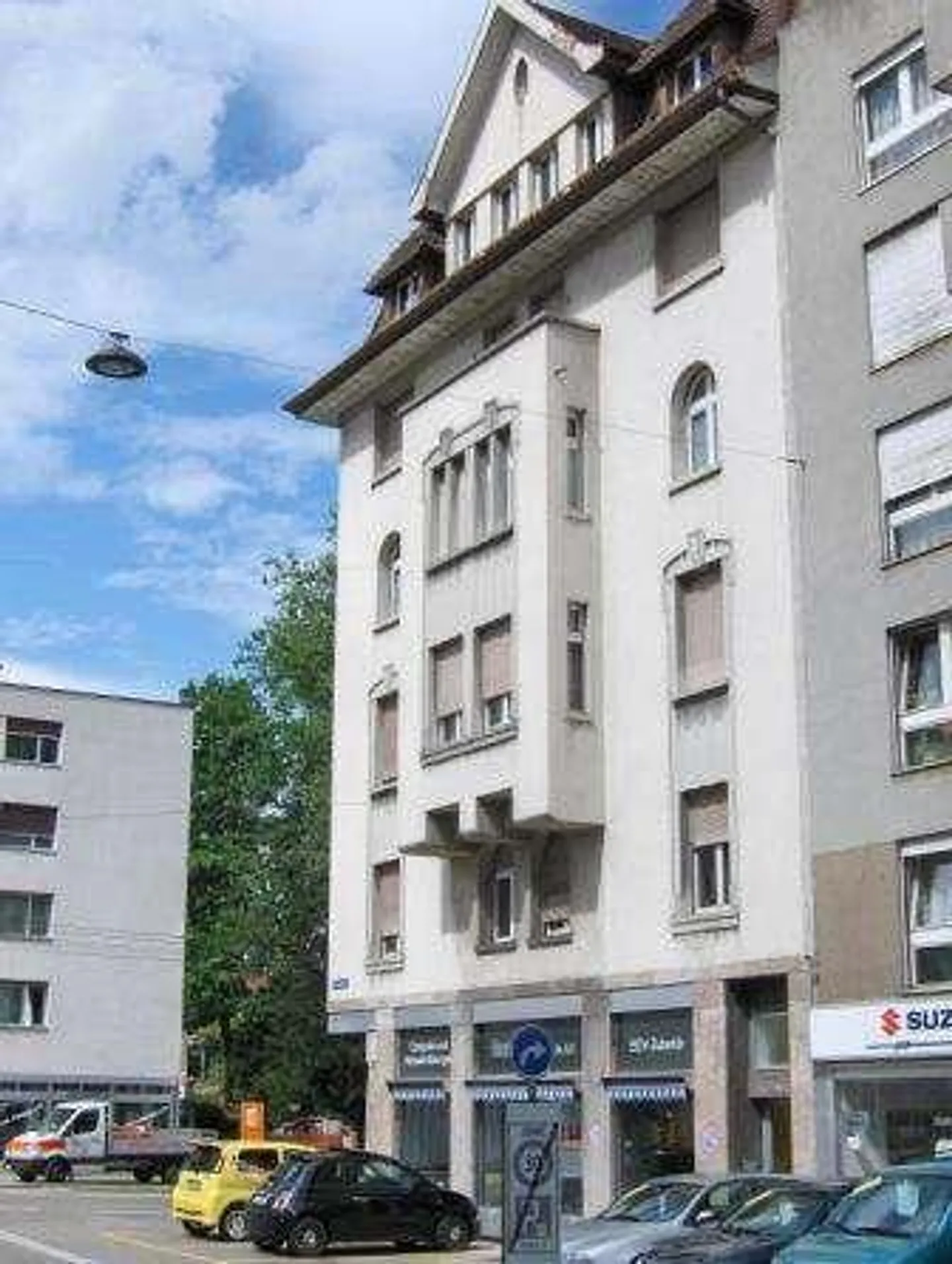 Bella camera in appartamento condiviso - Foto 3 di 4