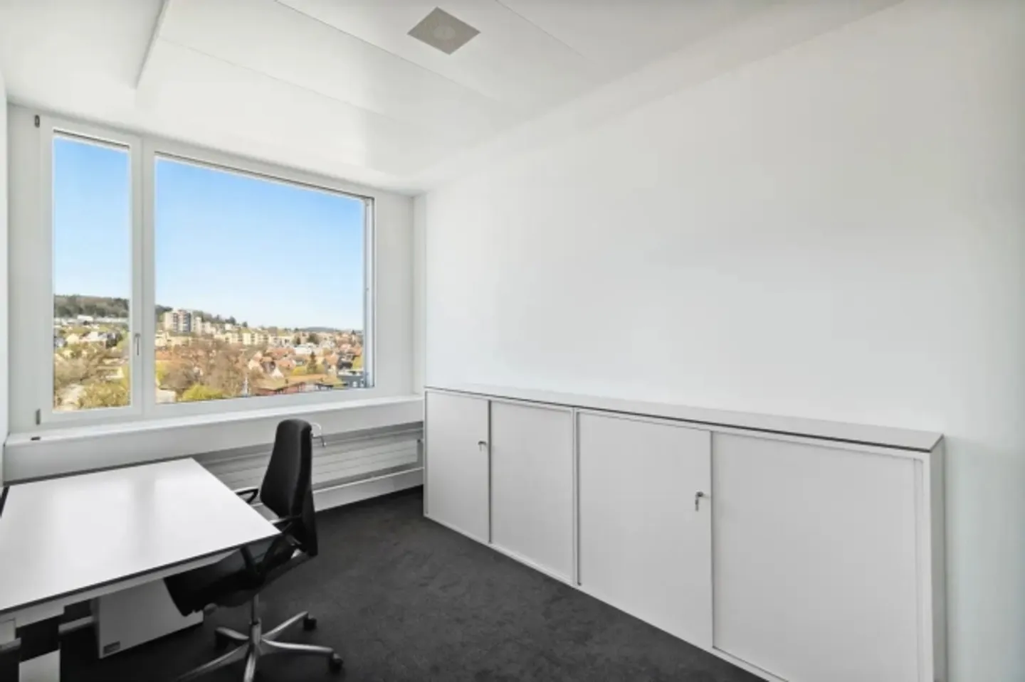 Bureaux aménagés, prêts pour votre emménagement - Photo 4 sur 13