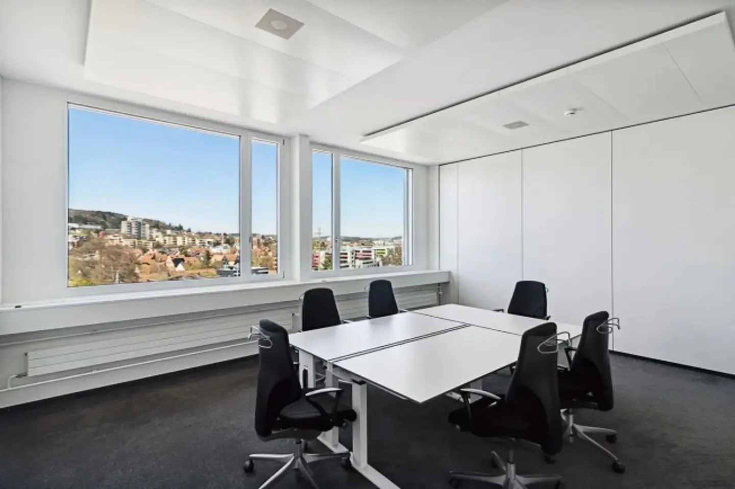 Bureaux aménagés, prêts pour votre emménagement - Photo 1 sur 13