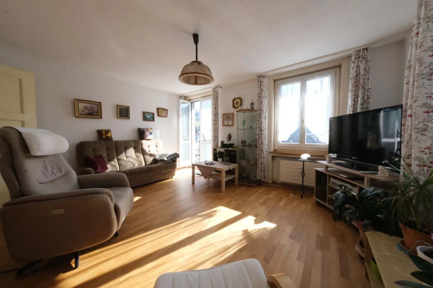 Appartement central de 5 pièces au 2ème étage - Photo 6 sur 20