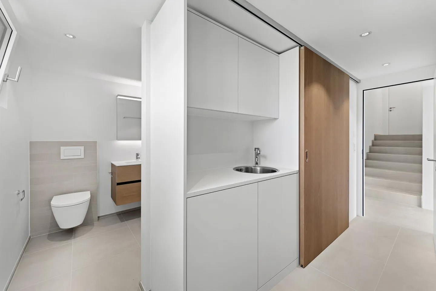 Maison individuelle exclusive avec vue sur le lac - Photo 2 sur 16