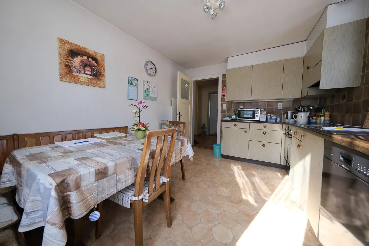 Appartement central de 5 pièces au 2ème étage - Photo 18 sur 20