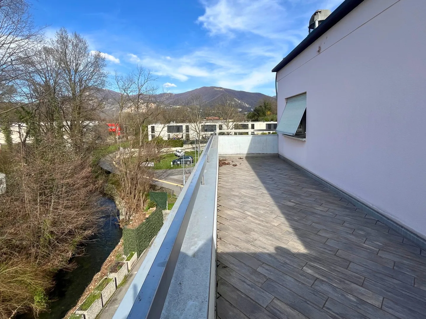 Immobile commerciale con funzione gastronomica e residenziale – Genestrerio - Foto 10 di 17