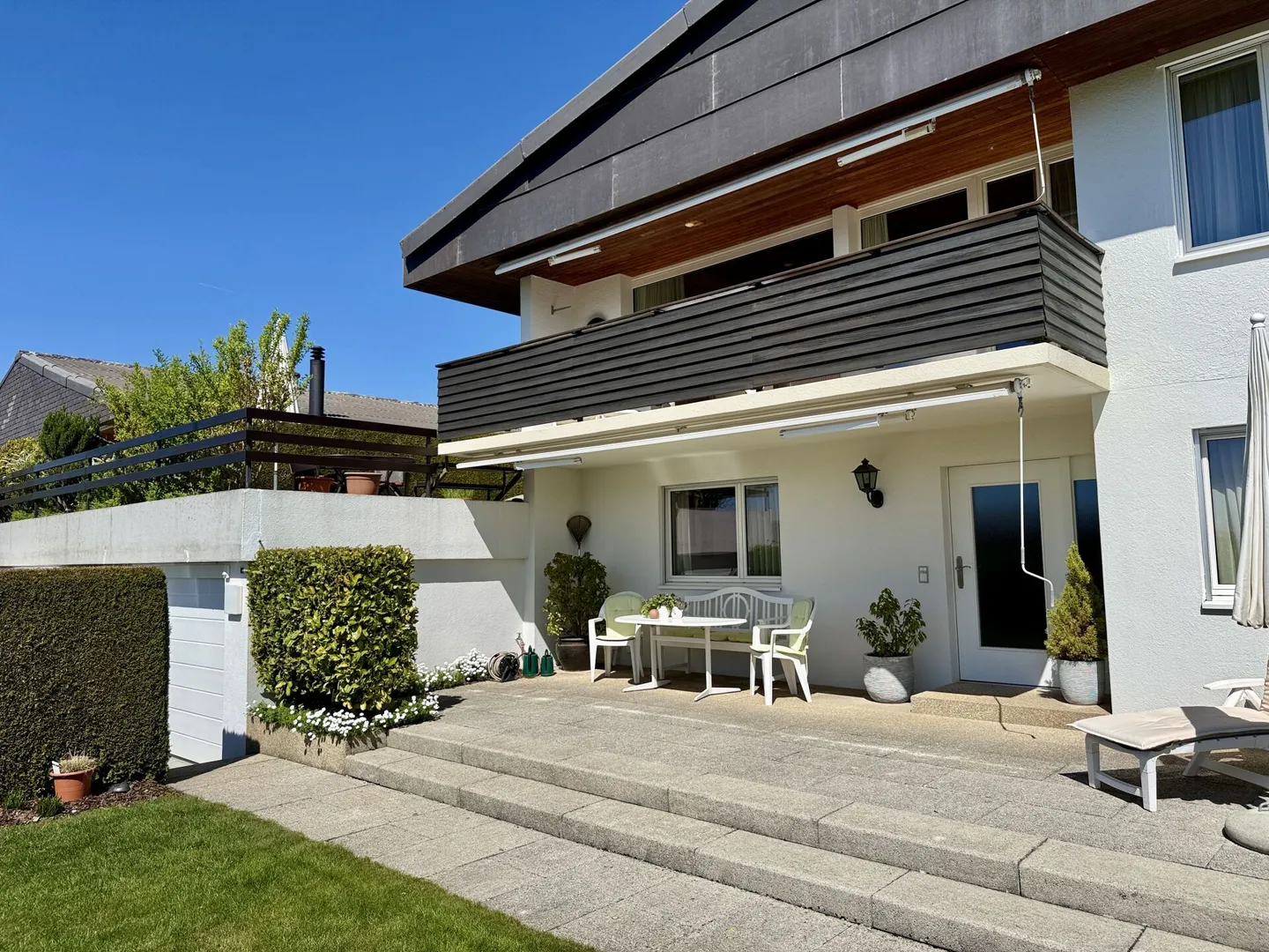 Casa bifamiliare di 6,5 stanze - Foto 1 di 7