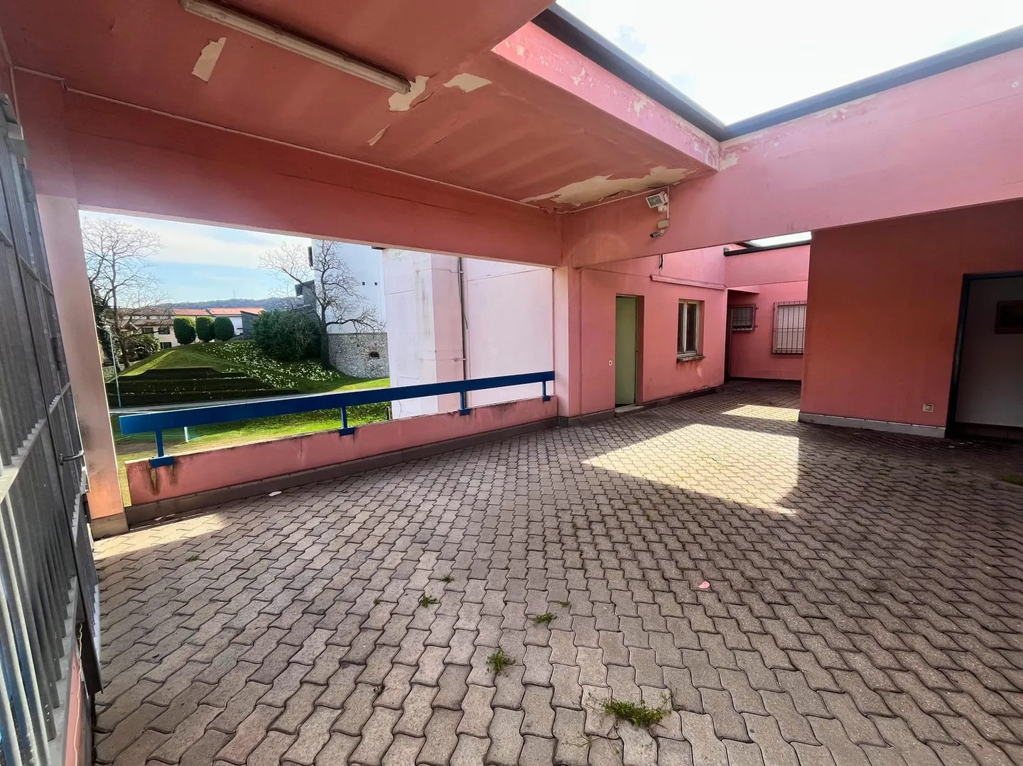 Immobile commerciale con funzione gastronomica e residenziale – Genestrerio - Foto 17 di 17