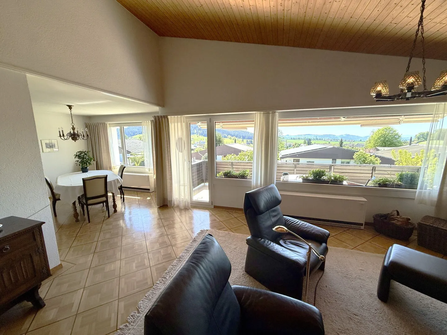 Casa bifamiliare di 6,5 stanze - Foto 3 di 7