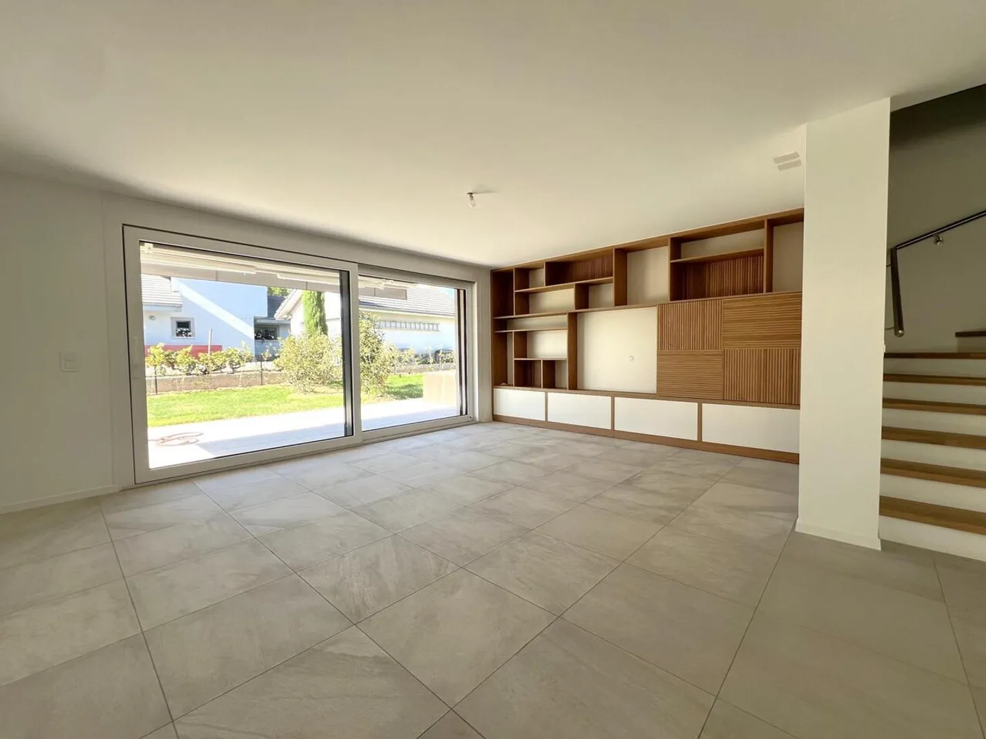 Magnifique maison jumelle neuve de 4.5 pièces avec grand jardin privatif - Photo 5 of 13