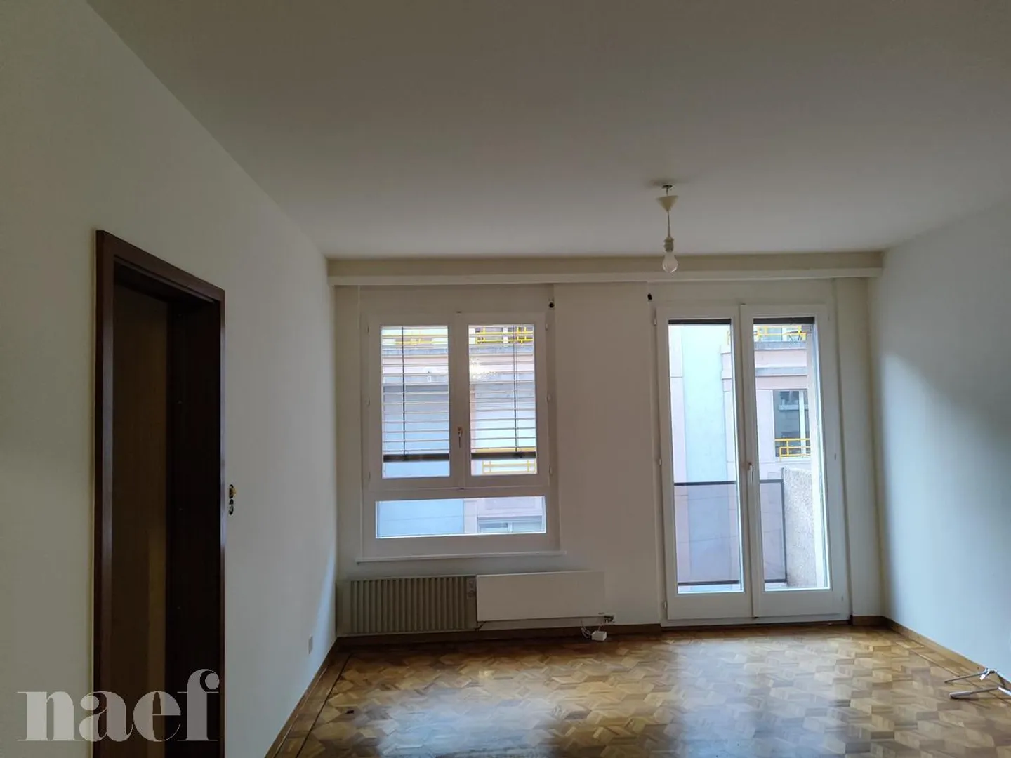 Schöne Wohnung mit 4 Zimmern - 3. Etage und Eaux-Vives - Foto 8 von 13