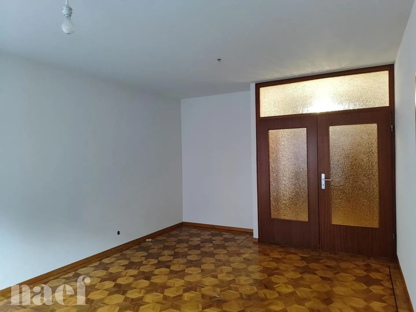 Schöne Wohnung mit 4 Zimmern - 3. Etage und Eaux-Vives - Foto 10 von 13