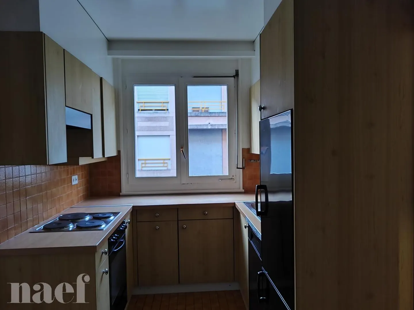 Schöne Wohnung mit 4 Zimmern - 3. Etage und Eaux-Vives - Foto 11 von 13