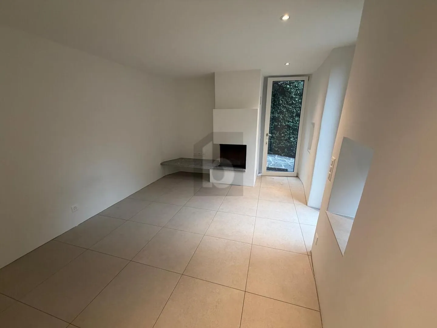 HELLER HAUS IN HISTORISCHEM DORF - Foto 5 von 6