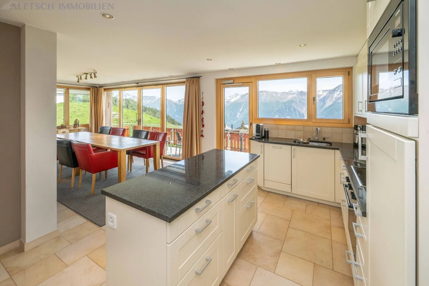 Appartement de 7 pièces à vendre à Bettmeralp - Photo 3 sur 18