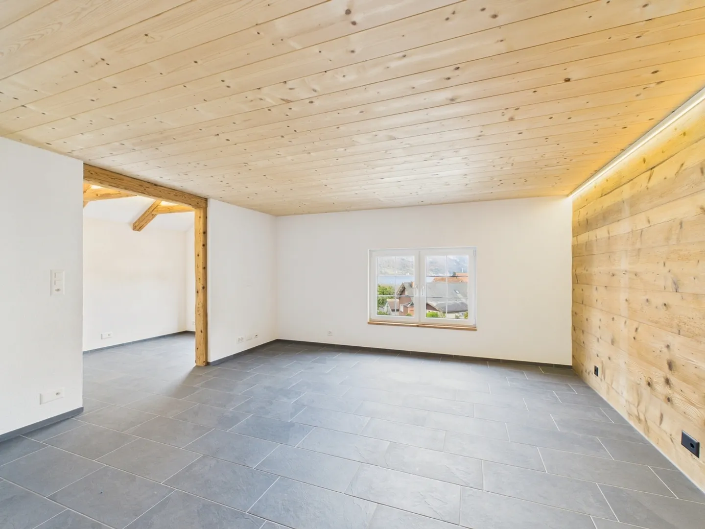 Maison individuelle lumineuse avec vue imprenable à Mühlehorn - Photo 8 sur 12