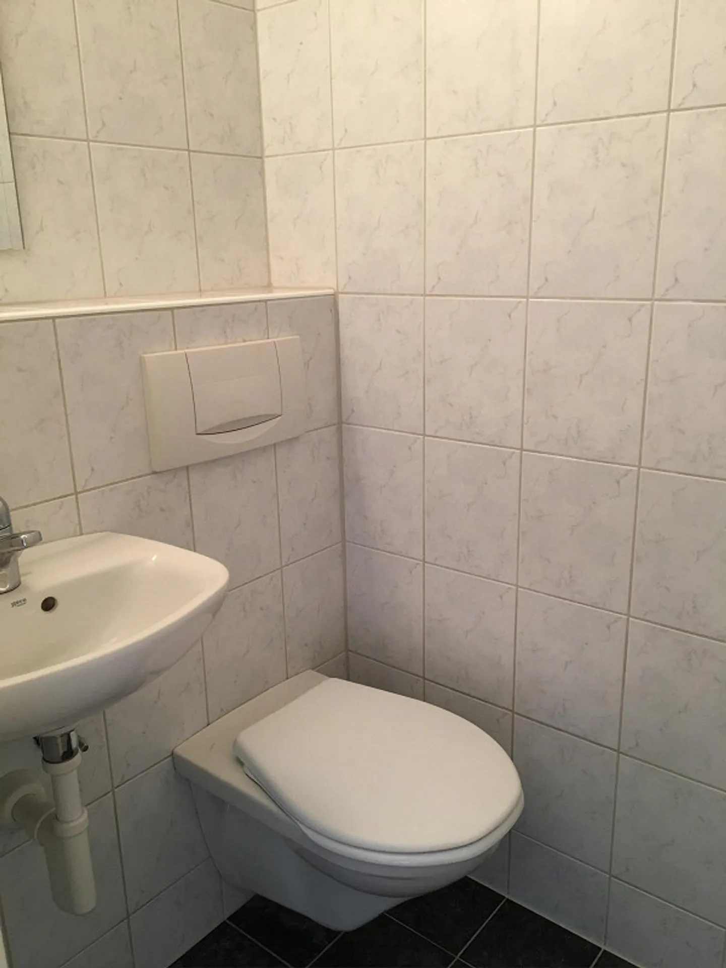 4.0 Room Apartment in Adlikon near Regensdorf - Photo 8 of 8