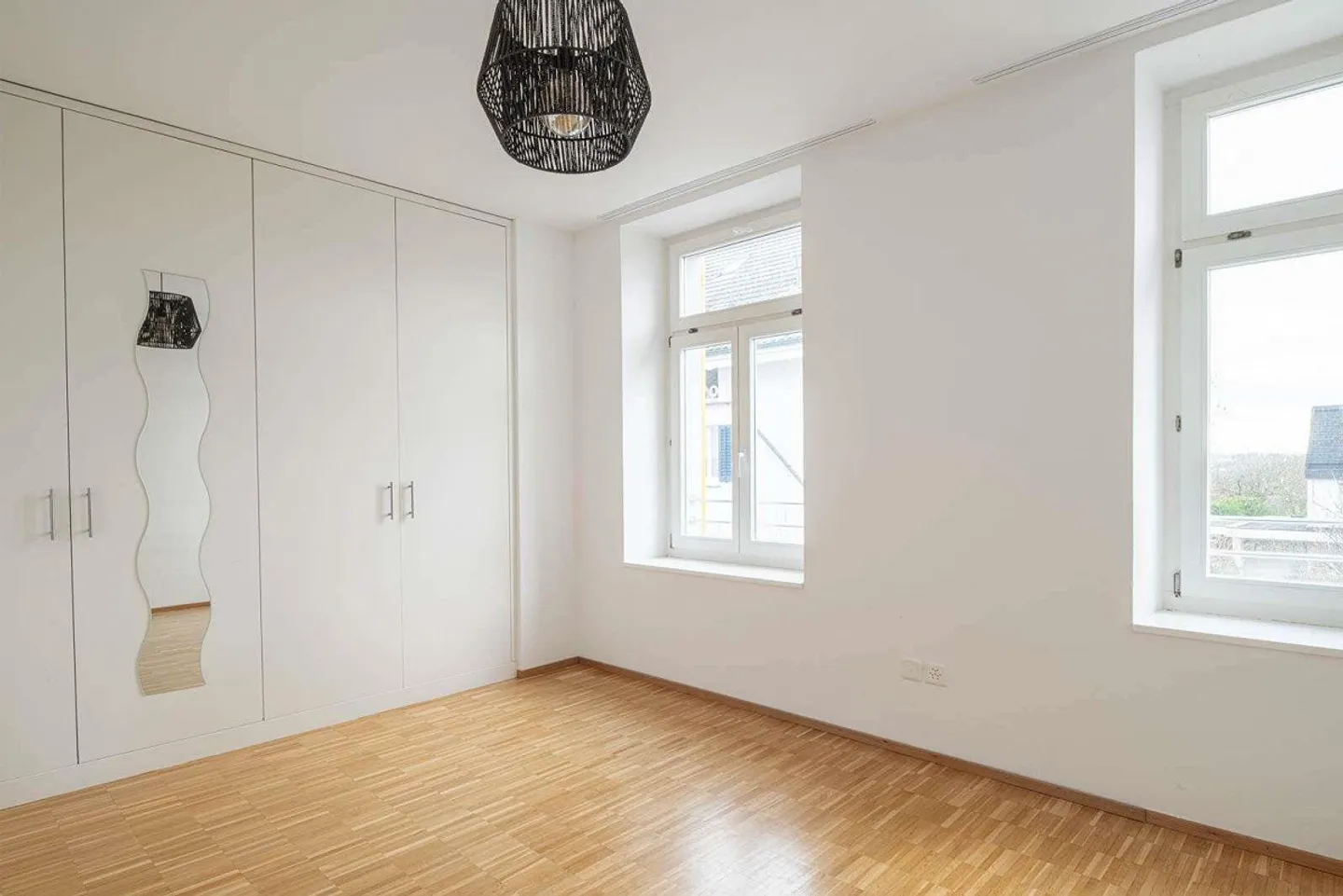 Ampia casa bifamiliare di 6,5 stanze nel popolare quartiere Breiti - Foto 7 di 13