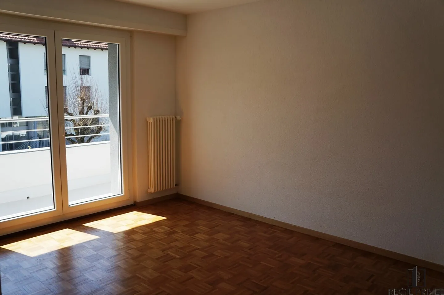 Appartement Charmant avec Balcon - Photo 2 sur 6