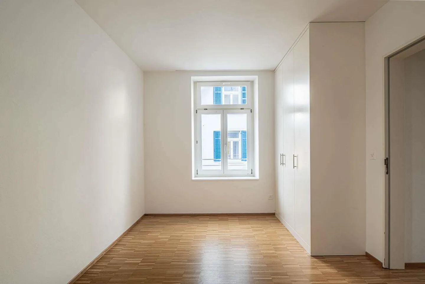 Ampia casa bifamiliare di 6,5 stanze nel popolare quartiere Breiti - Foto 6 di 13