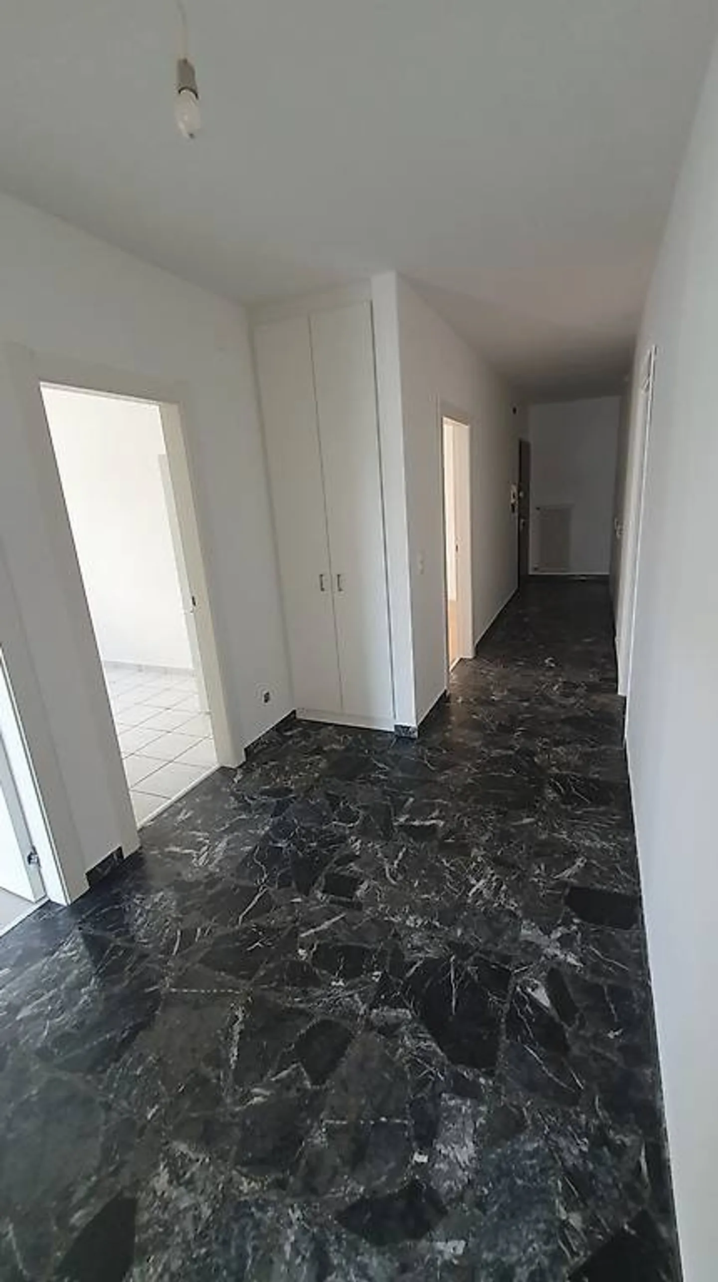 4,5 Lokale in Breganzona, verbunden mit einem Hausmeistervertrag - Foto 5 von 10