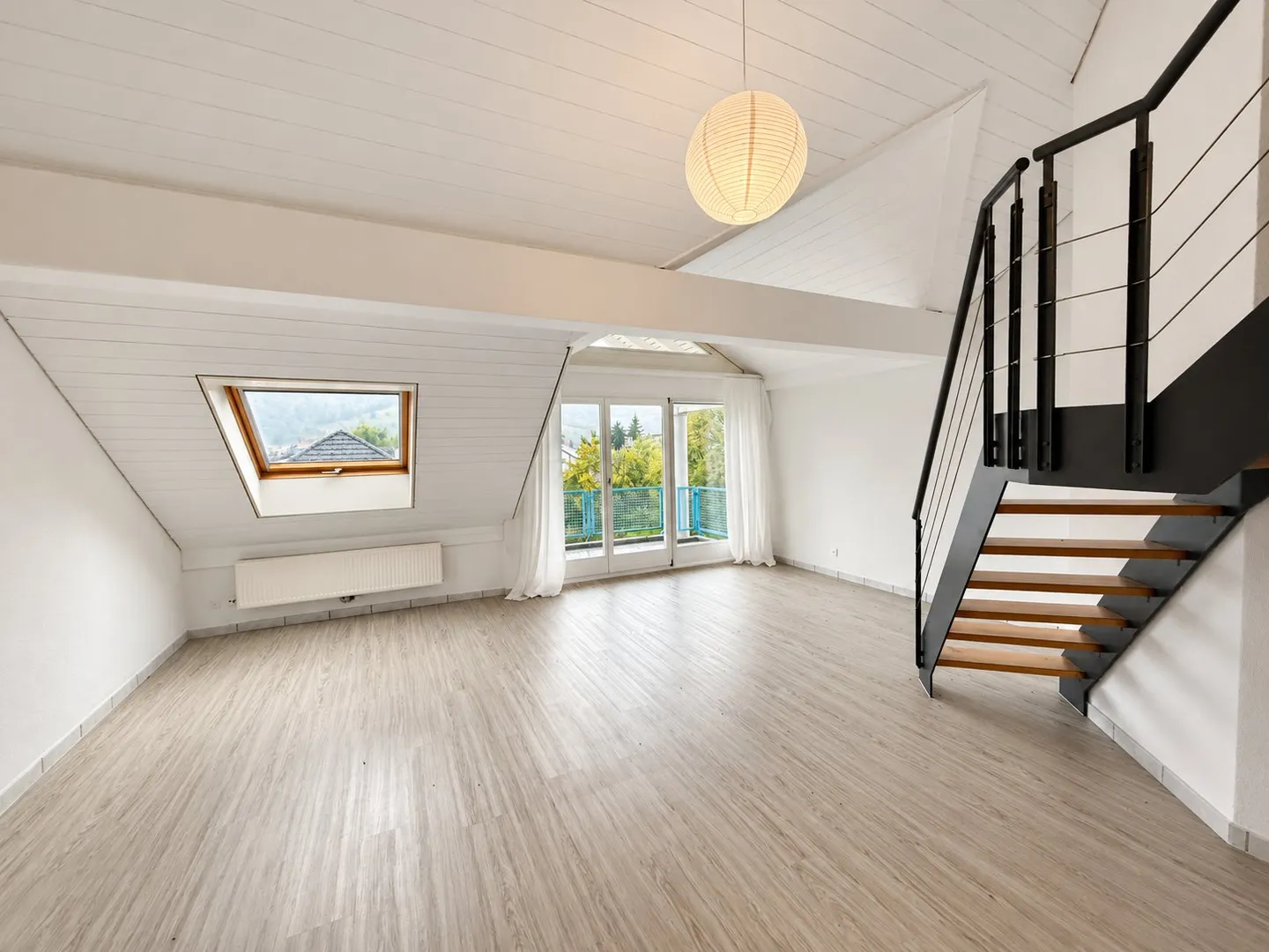 Attique Duplex Charmant à Glovelier - Photo 4 sur 17