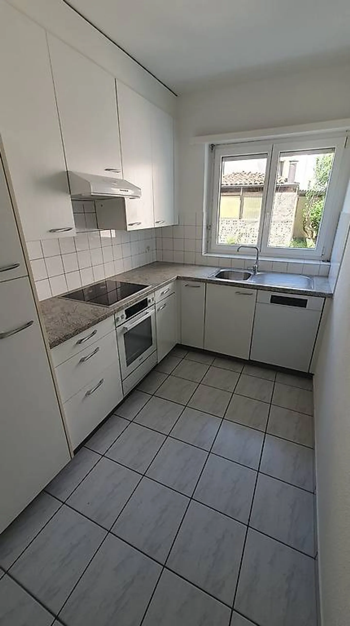 4,5 Lokale in Breganzona, verbunden mit einem Hausmeistervertrag - Foto 7 von 10