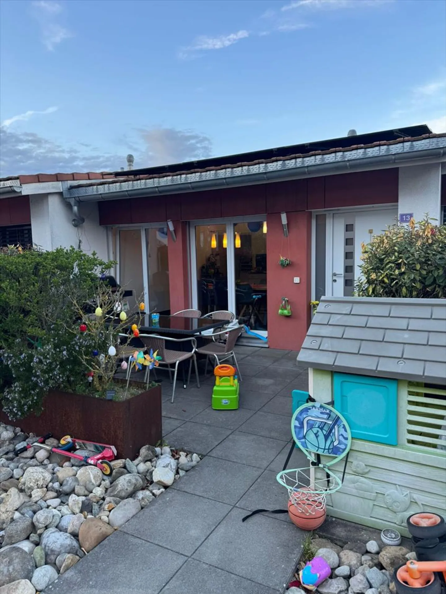 In vendita villa contigua di 5,5 locali nel comune di Courtepin - Foto 1 di 6