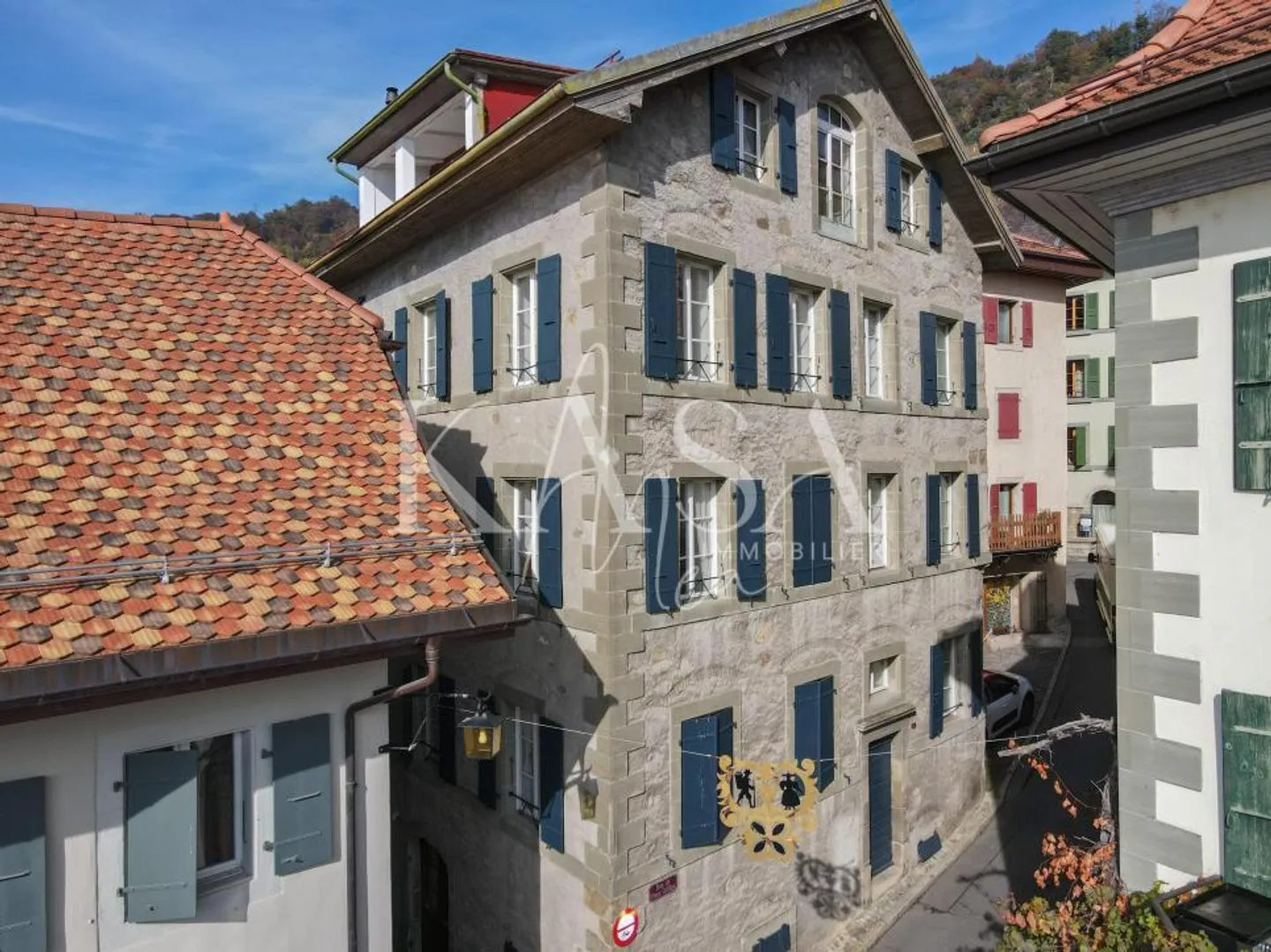 Selten zu verkaufen, renoviertes Winzerhaus mit 3 Wohnungen - Foto 1 von 13