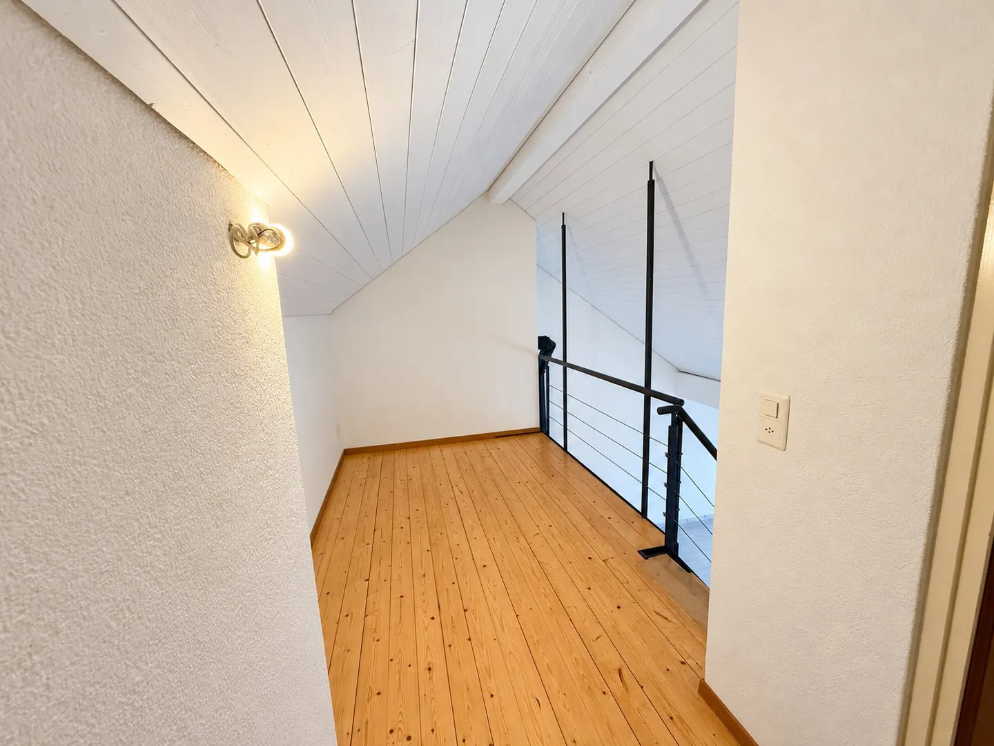 Attique Duplex Charmant à Glovelier - Photo 14 sur 17